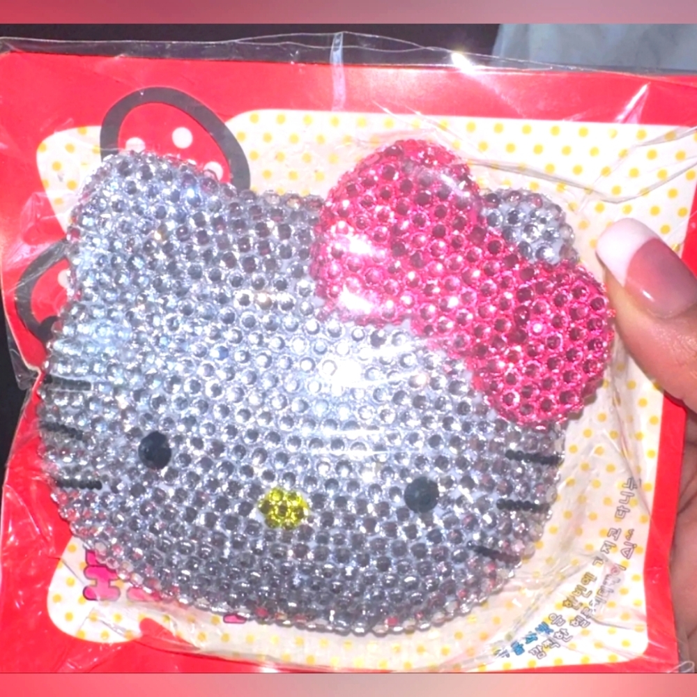 HELLO KITTY COMPACT MIRROR - Picture 2 of 4